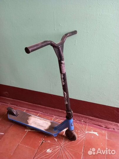 Трюковой самокат Oxelo