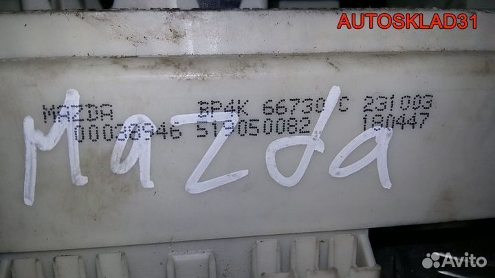 Блок предохранителей Mazda 3 BK bp4k66730c