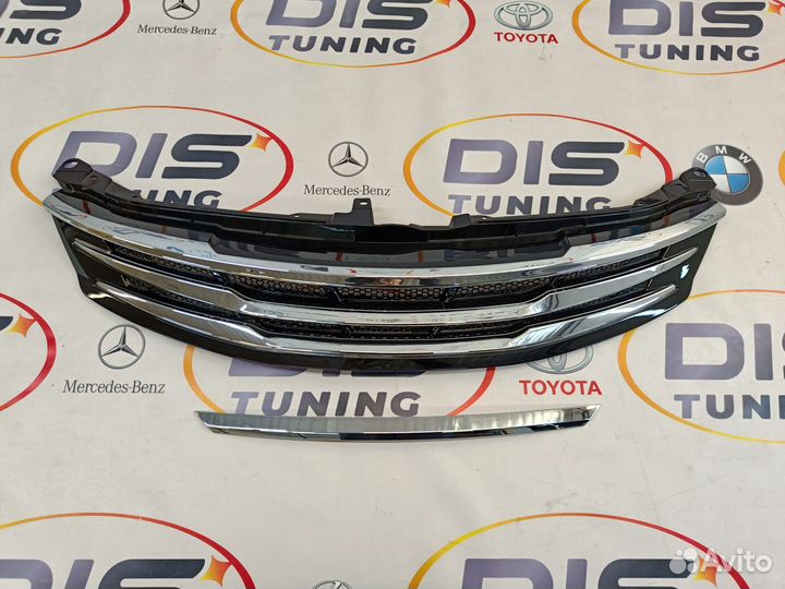 Решетка радиатора Toyota Camry 55 Modellista