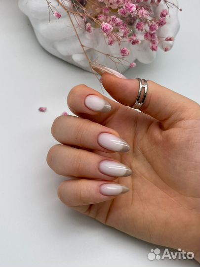 Маникюр и покрытие гель-лак бесплатно