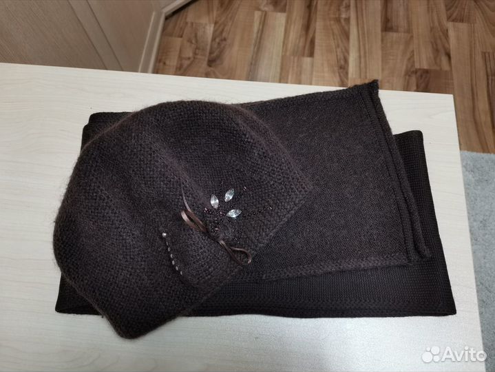 Комплект берет+шарф Tavitta