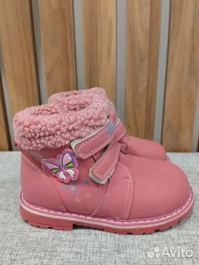 Ботинки для девочки