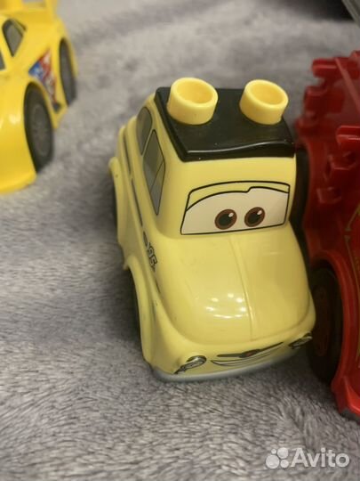 Игрушки лего дупло и самолётик