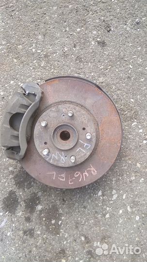 Ступица передняя левая на honda stream RN8, RN6