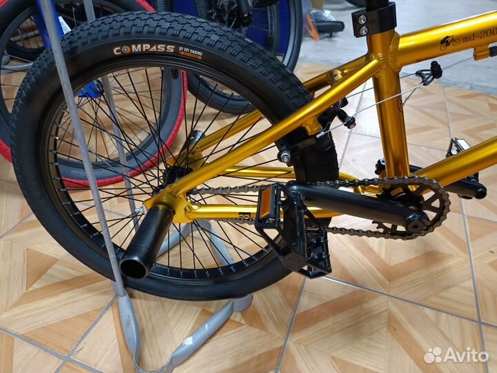 Трюковой велосипед бмх 20