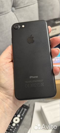 iPhone 7, 32 ГБ