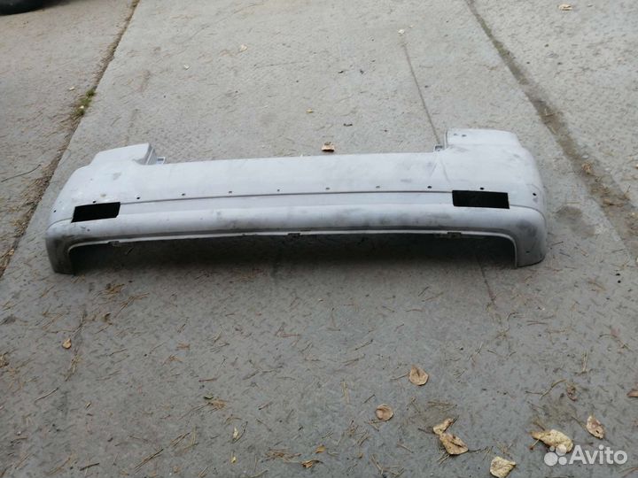 Задний бампер mitsubishi Dion