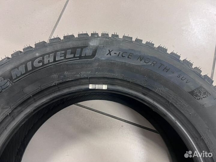 Michelin X-Ice North 4 SUV 235/65 R17