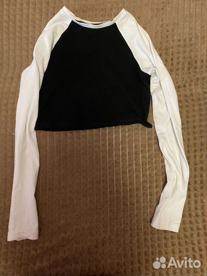 Топ с длинным рукавом