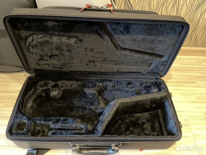 Кейс для альт саксофона Yamaha