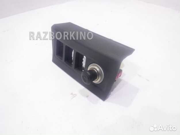 Накладка консоли Toyota RAV 4 3 XA30