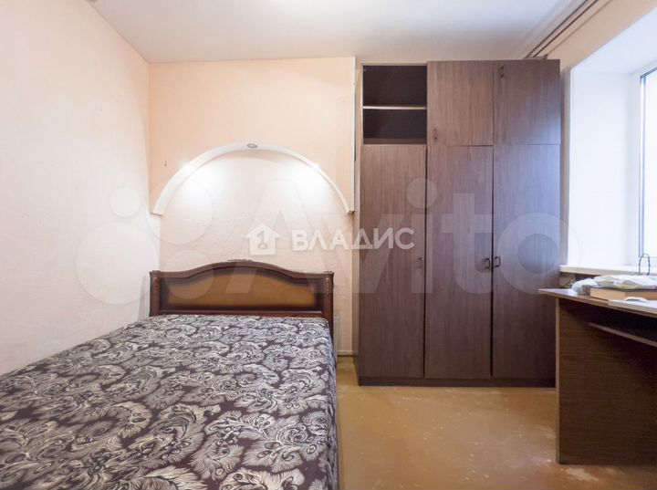 2-к. квартира, 44 м², 2/4 эт.