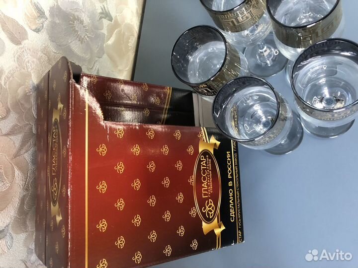 Набор бокалов