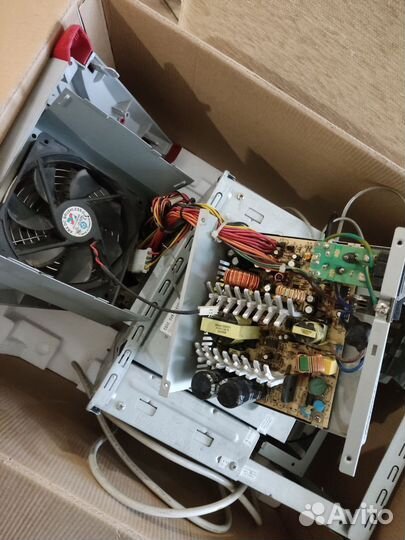 Старые компьютерные запчасти