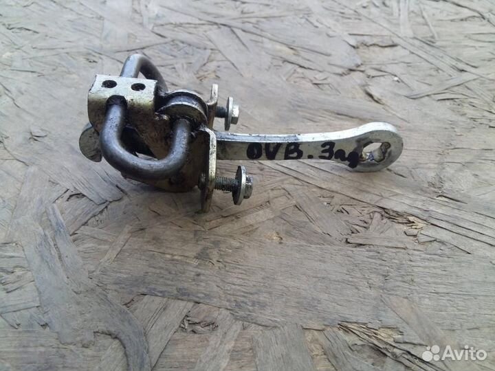 Ограничитель двери задний Opel Vectra B 99-02