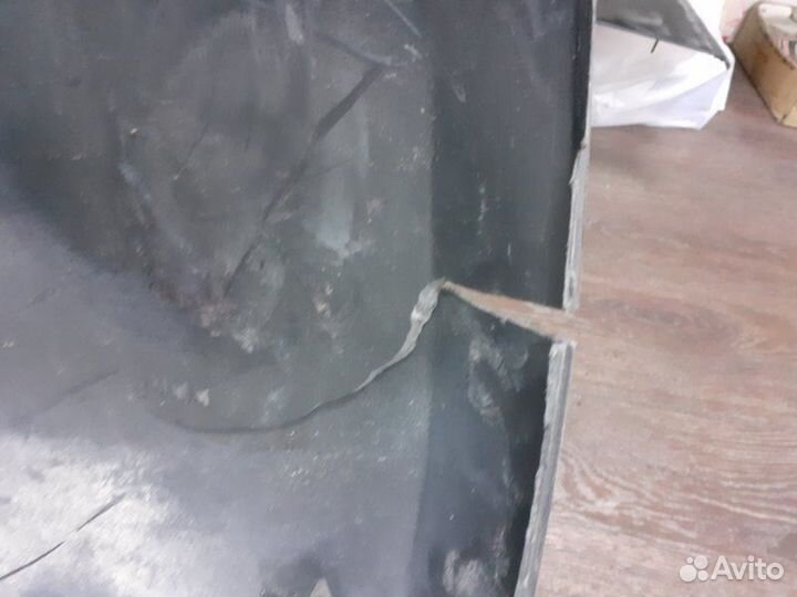 Бампер задний Toyota Rav4