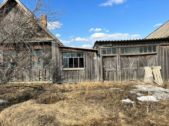 Дом 42 м² на участке 10 сот.