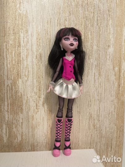 Экслюзивная Кукла Монстер Хай Дракулаура