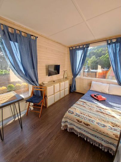 Дом 18 м² на участке 1 сот.