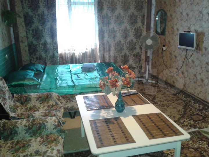 Комната 18 м² в 1-к., 2/5 эт.