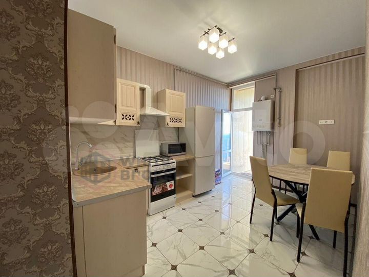 2-к. квартира, 61,6 м², 4/8 эт.