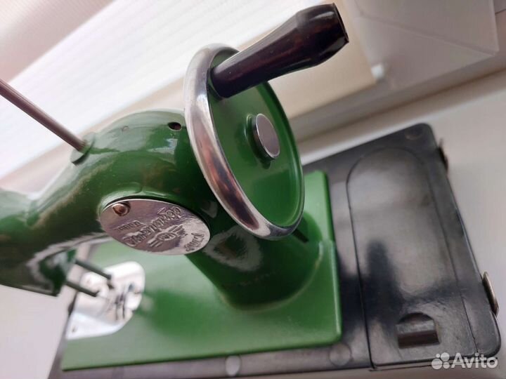 Швейная детская машинка СССР
