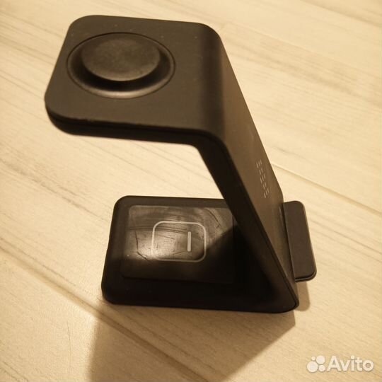 Беспроводная зарядка для iPhone