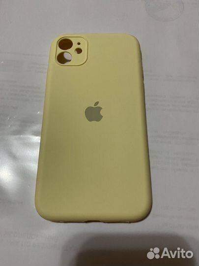 Чехол на iPhone 11