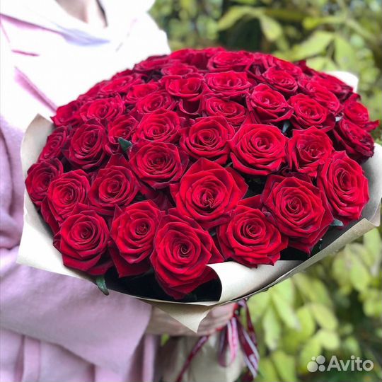 41 красная роза с доставкой