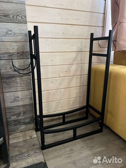 Дровница для камина