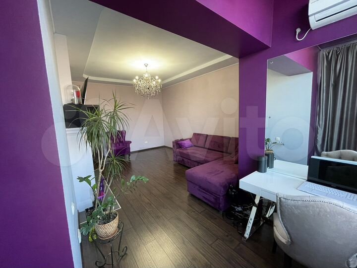 1-к. квартира, 66 м², 1/3 эт.