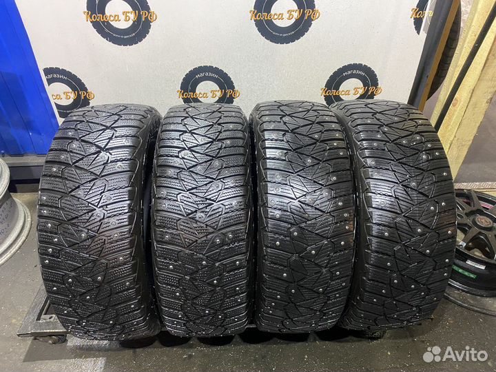 Goodyear Ultragrip 600 215/55 R17 98T