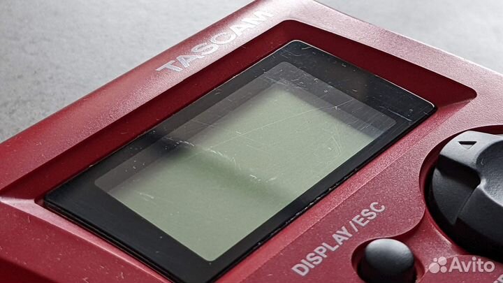 Портативный CD-репетитор для гитары Tascam CD-GT1