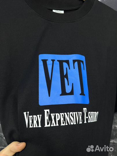 Оверсайз футболка Vetements