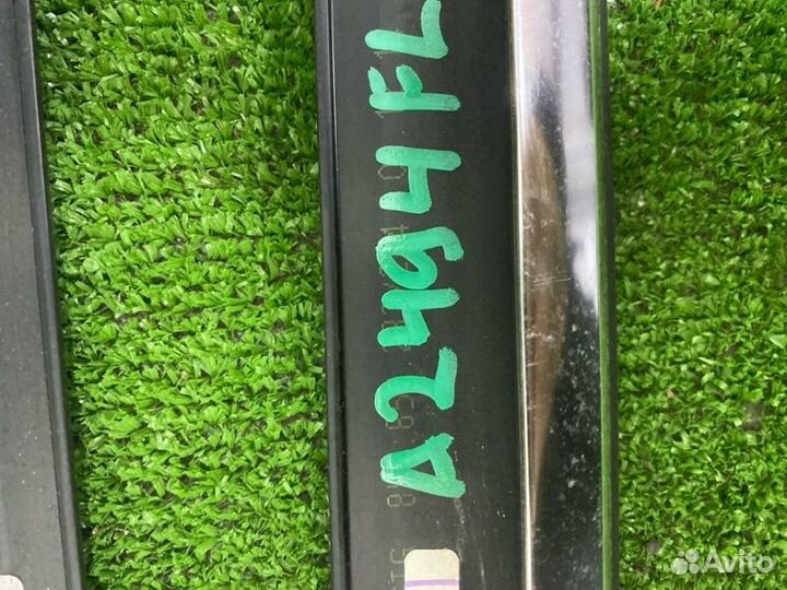 Молдинг двери передний Audi A3 8V (седан) cxsa