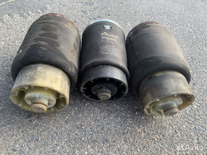 Пневмоподушка задняя левая правая BMW X5 E53