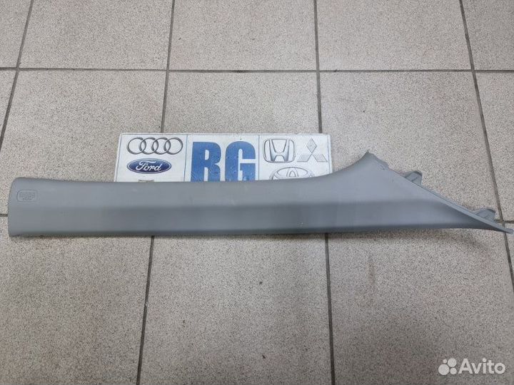 Обшивка стойки салона передняя правая Honda Civic