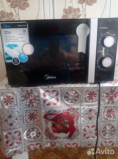 Микроволновая печь Midea