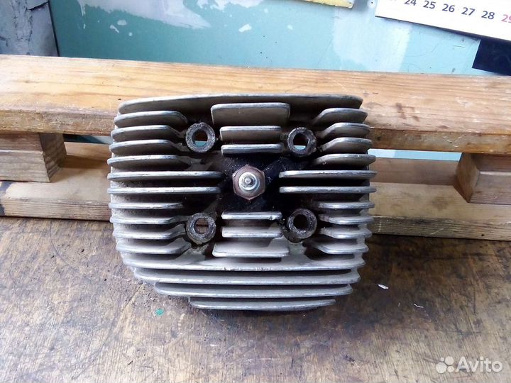 Правая головка цилиндра мотоцикла Иж Юпитер 2