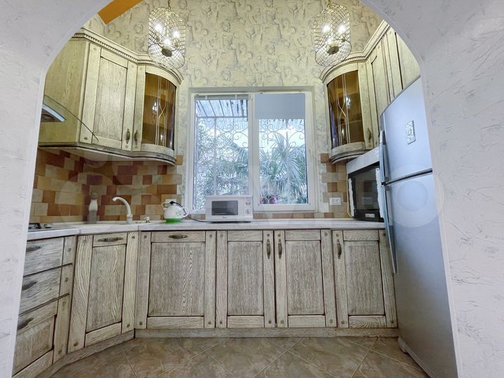 3-к. квартира, 50 м², 3/3 эт.