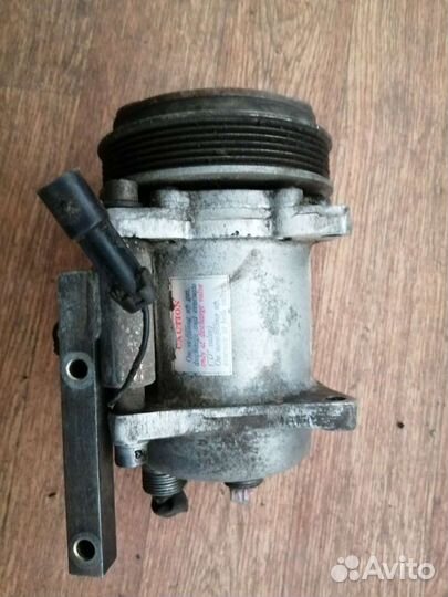 Компрессор кондиционера Audi A6 C5, AGA 2.4