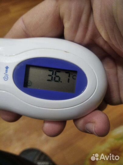 Термометр электронный бесконтактный