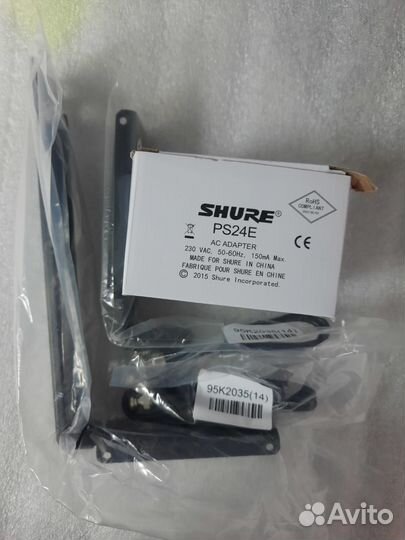 Приёмник Shure BLX4R M17