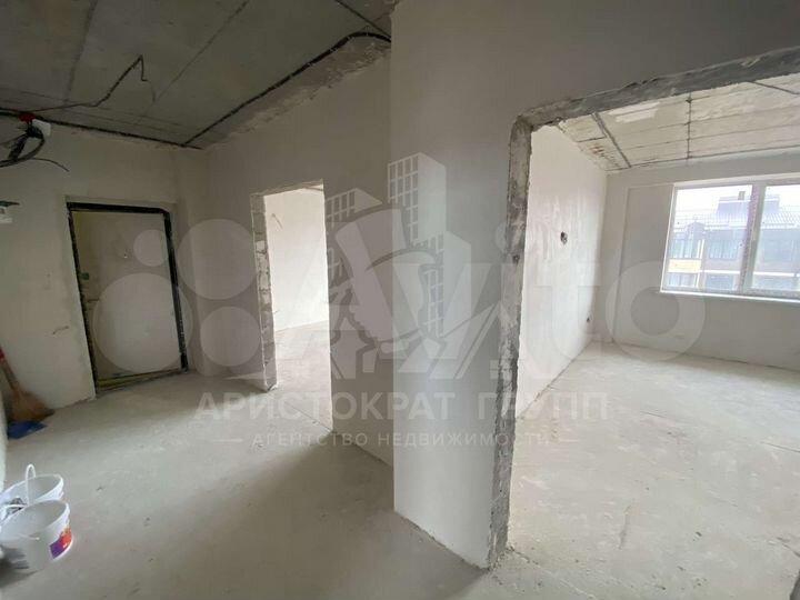 2-к. квартира, 73 м², 9/9 эт.