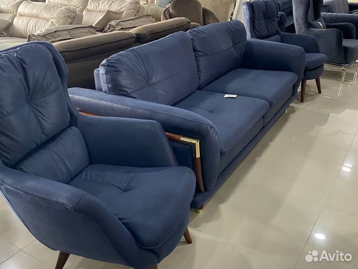 Диван с креслами