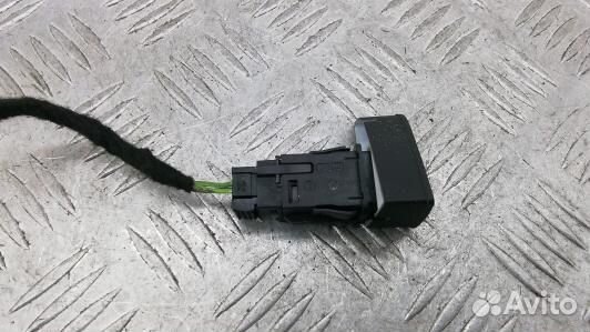 Кнопка аварийки citroen C5 2 (5MA10I501)