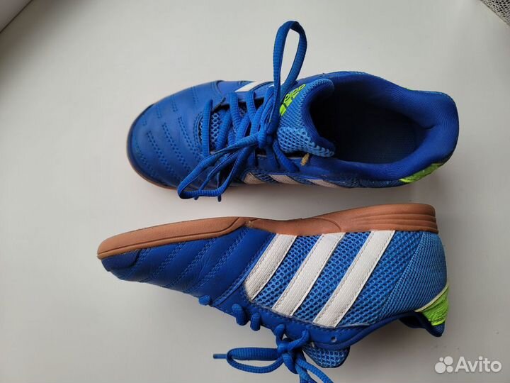 Бутсы футбольные adidas р34