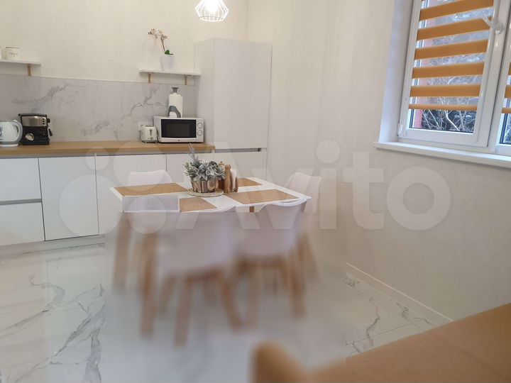 2-к. квартира, 70 м², 1/2 эт.