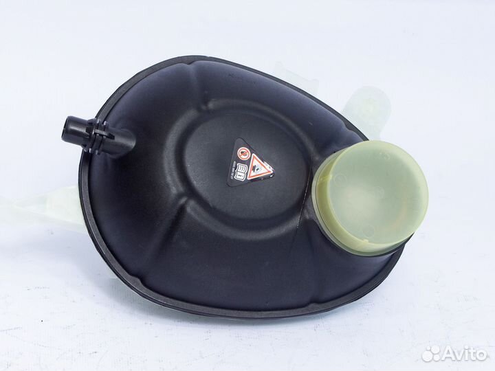 Бачок расширительный Mercedes W205 W213 W253 W257