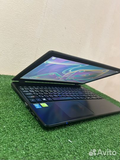 Свежий Игровой Ноутбук Acer на i5-4210U/GT820m/SSD